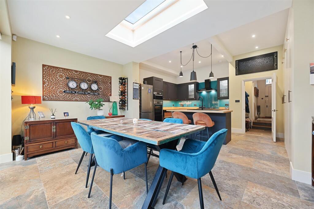 Bradmore Park Road - KitchenC1 (1).JPG