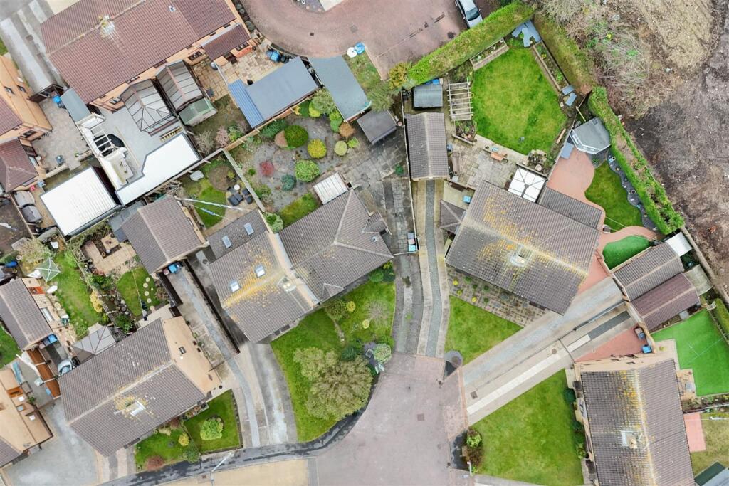 Aerial view of the property / land boundary