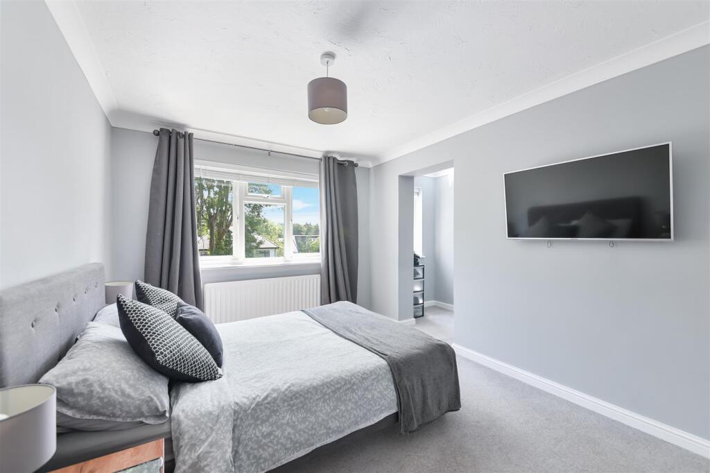 CHAUCER CLOSE,8- (8).jpg