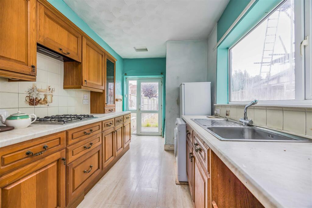 20 Paddington Road, Copnor-Small-PorticoMarketing-