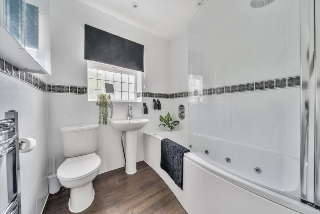 1295533-22-682b2a...