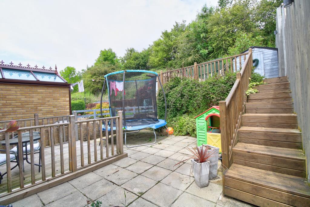 IMG_1094_5_6_Realistic