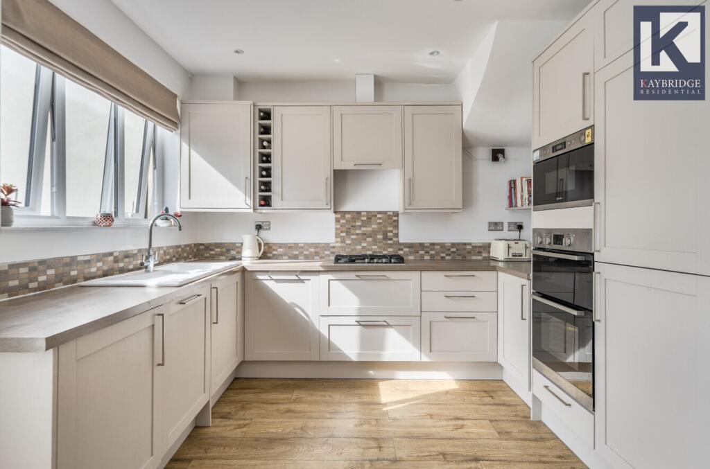 Cherrywood Lane, Morden - SM4 4HD