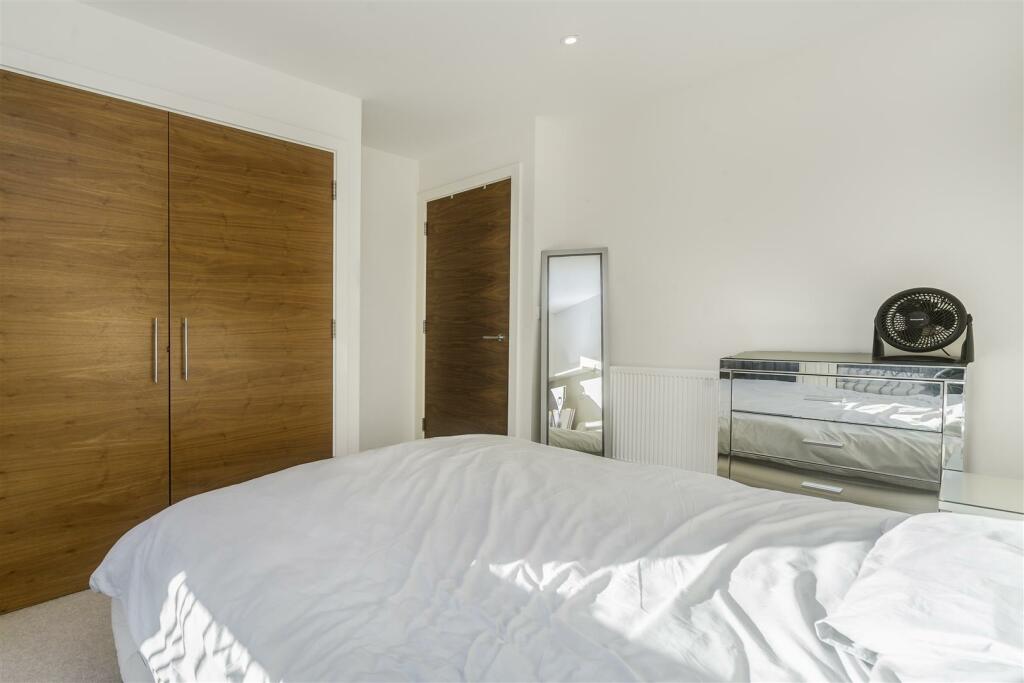 Davidson Frost-Wellings, DFW, Stanmore Place, Mona