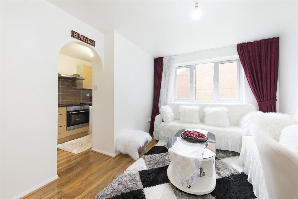 51656 Hi res (7).jpg