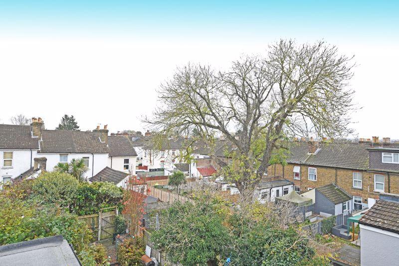 Flat 2,   22 Foley Street, Maidstone