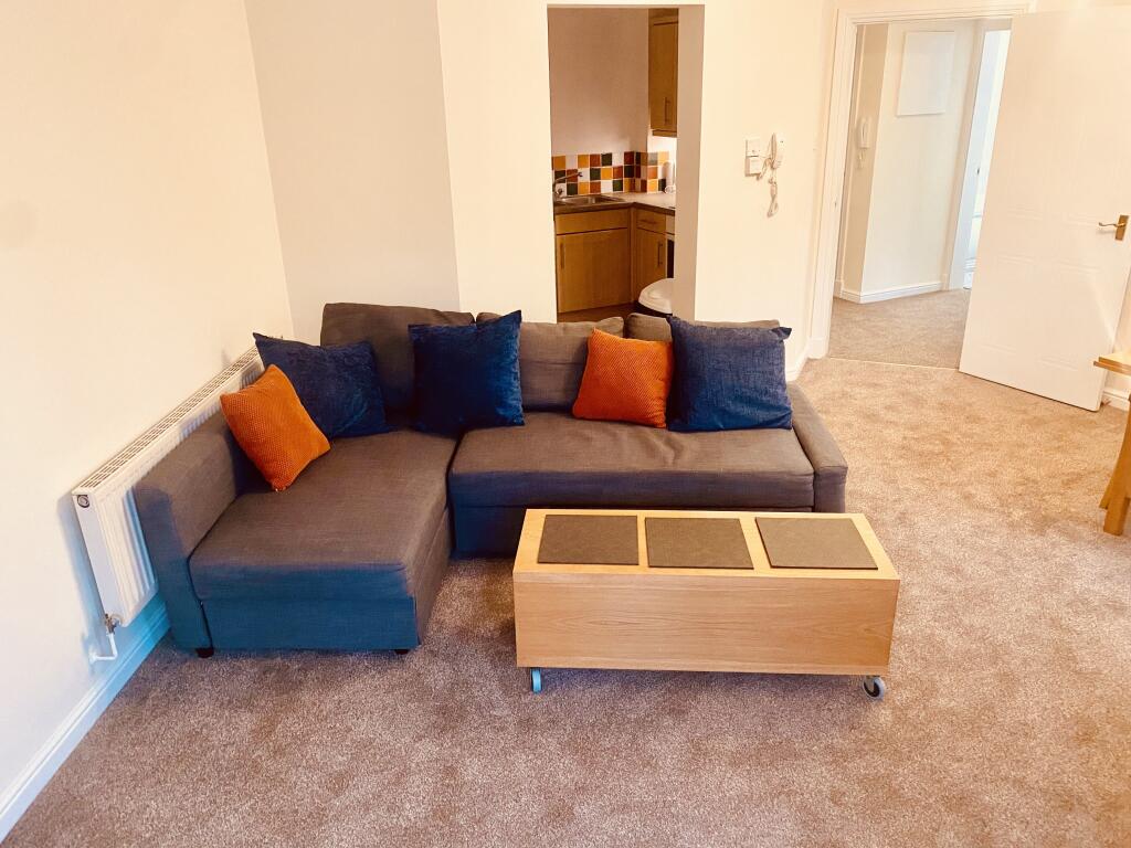 Lounge 3