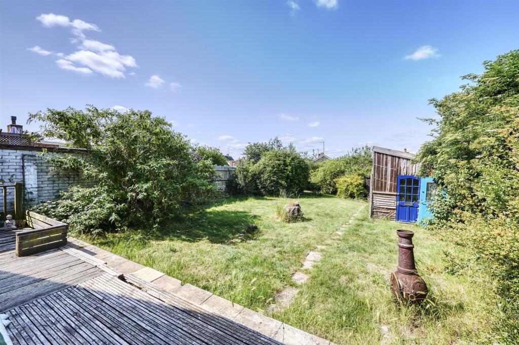 -70 Hall Avenue Rushden-71_HDR-14.jpg