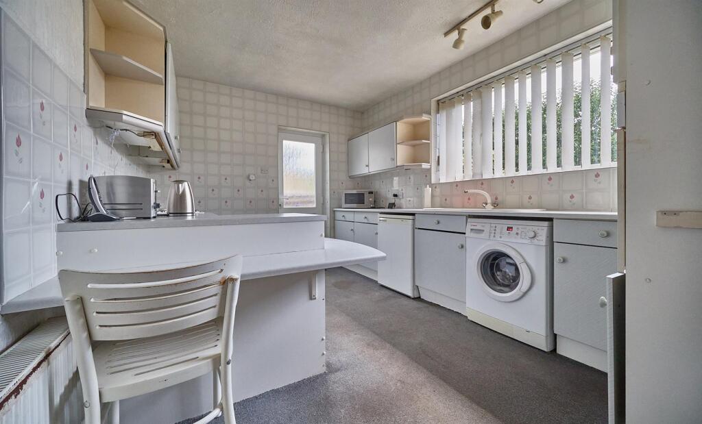 7 Lound Road Sapcote 6.jpg