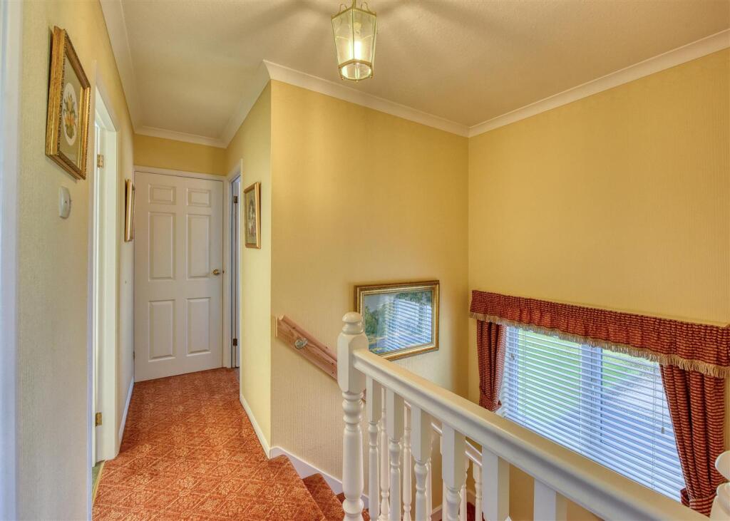 334a Penn Road-Landing.jpg