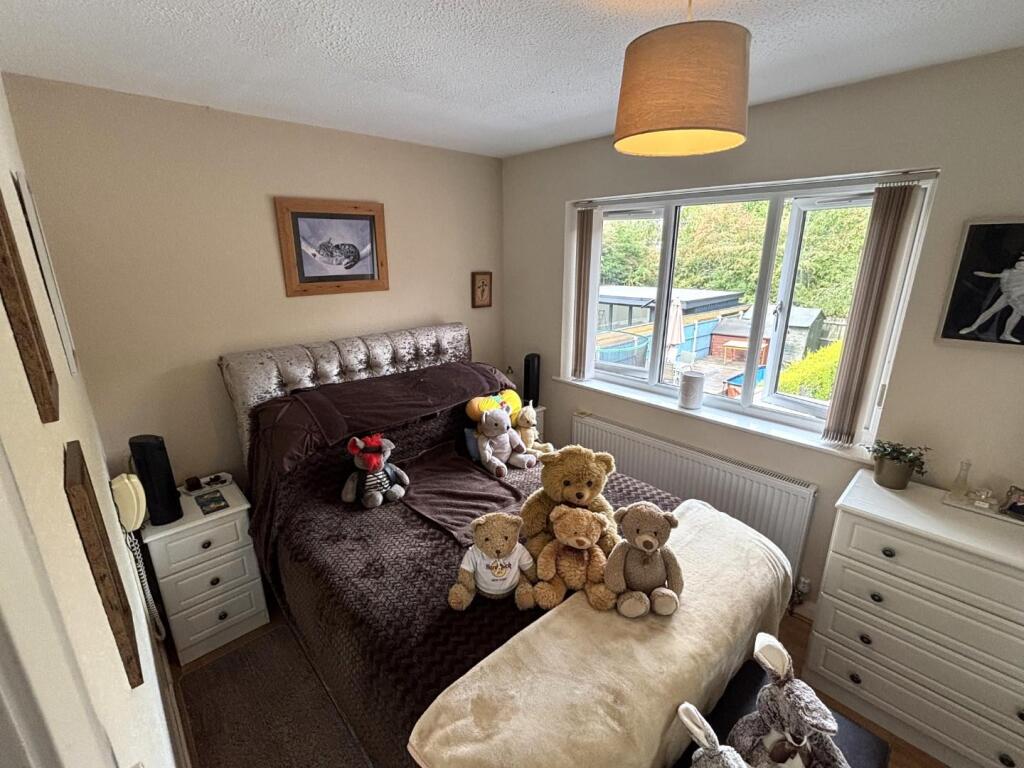 kingsford bedroom 4.jpg