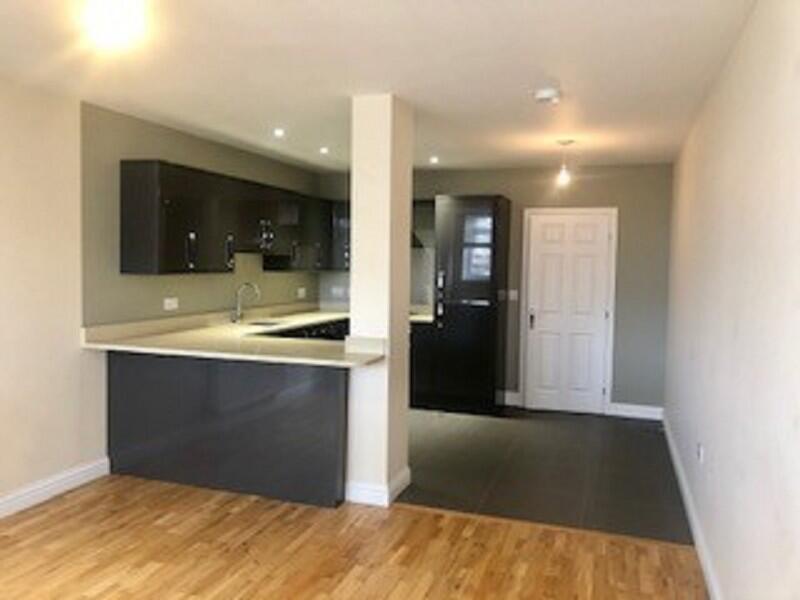Lounge/Kitchen