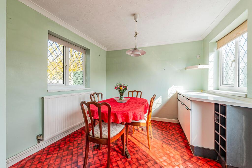 Dining Room (2)