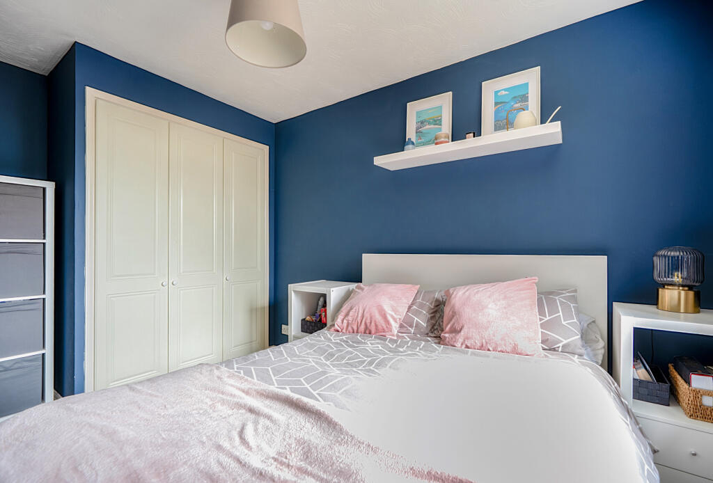 1346682-21-68b718...