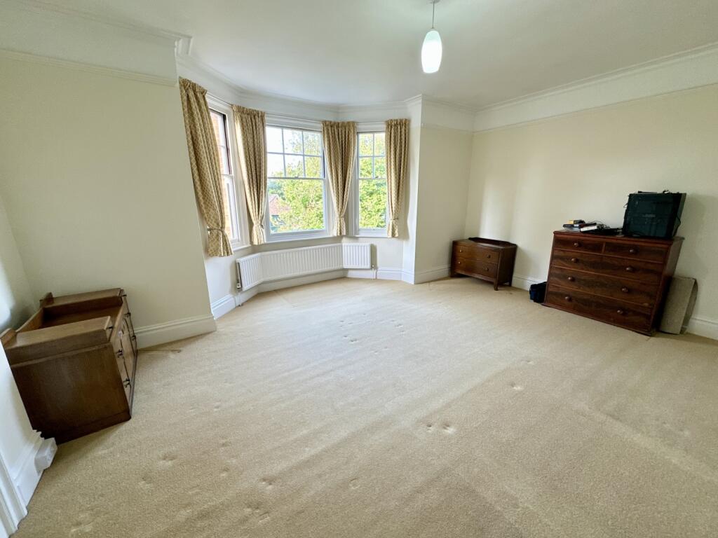 DJI_20241016_104307_795