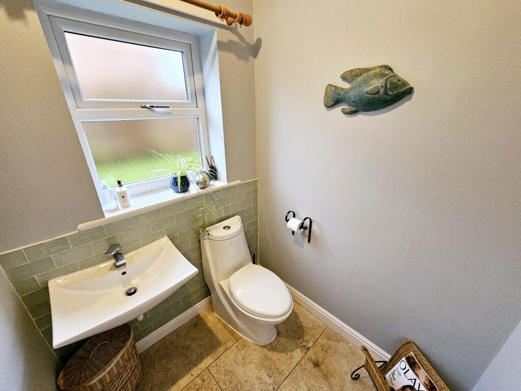 8ac6b8a0-367b-48e1-ad43-413a89f1967e