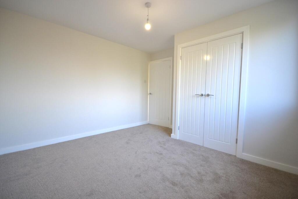 Bedroom 2 Angle 2.JPG