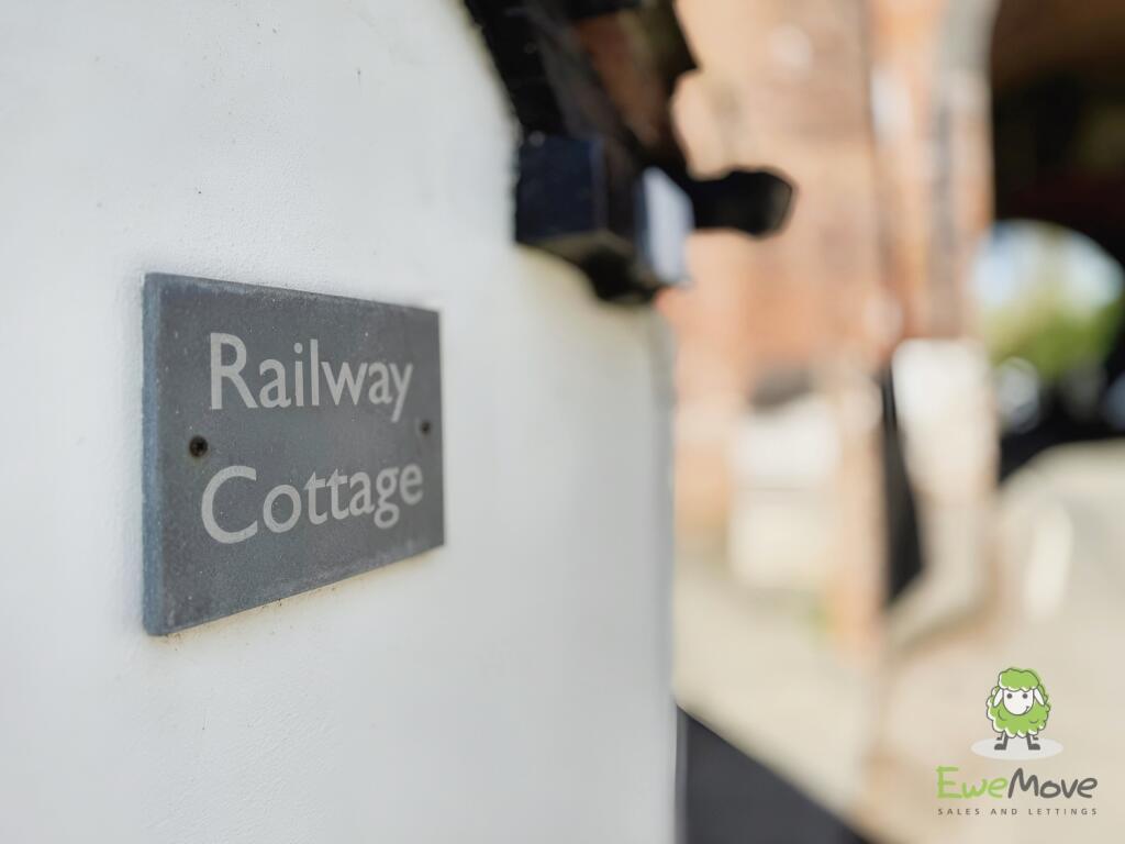 08aba8a1-56d9b127-4693-4af7-ac8a-61a0fbe53d31