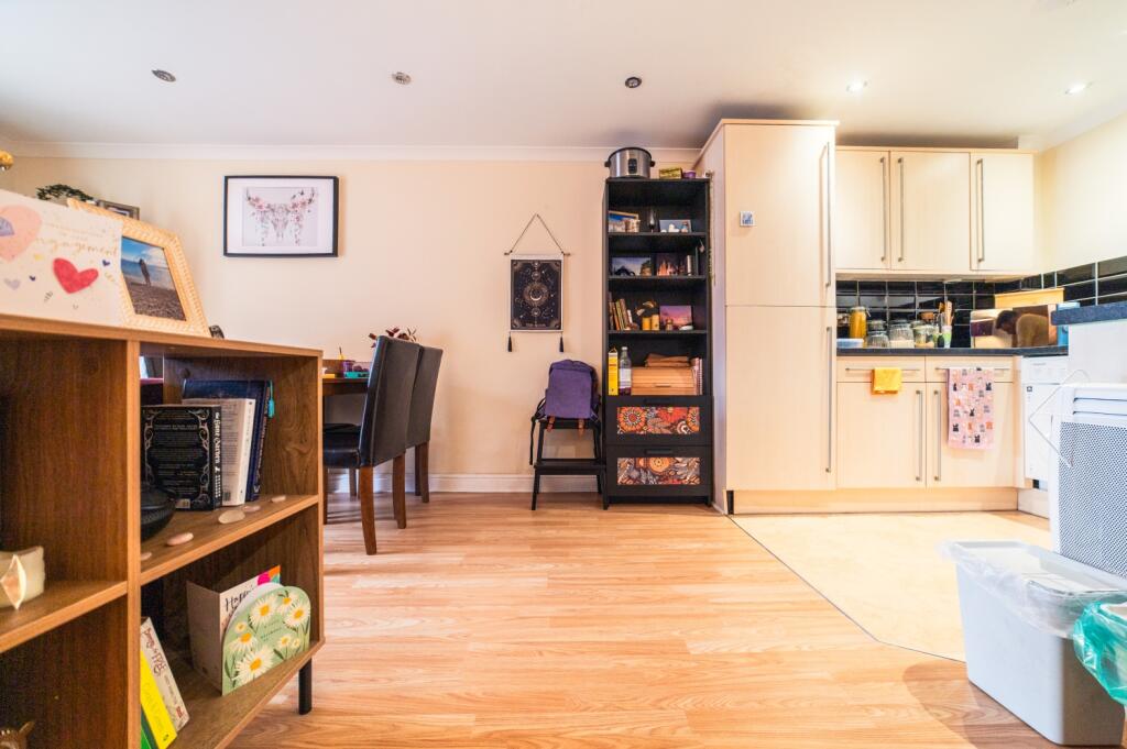 Call 02920 454555 to secure your viewing_8