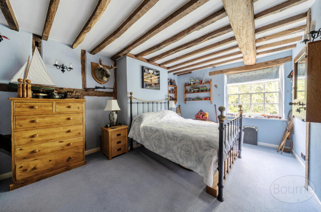 fab7e3e5-1594-46d...