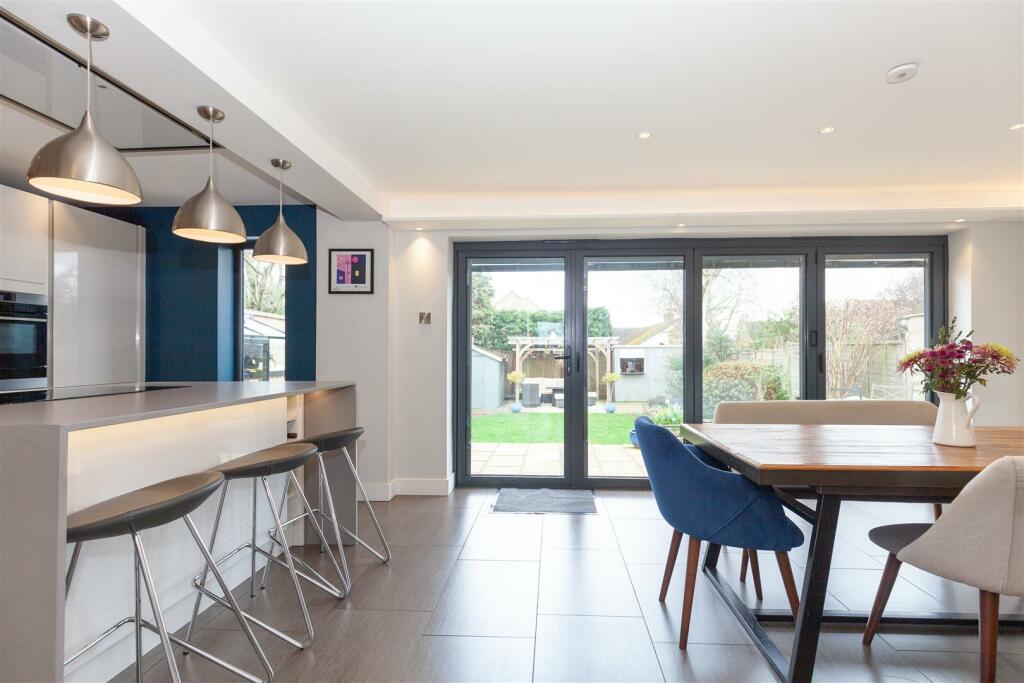 Kitchen - Dining Room 4.jpg