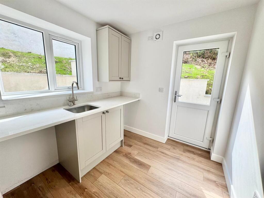 PHOTO-2025-06-08-17-10-45 (9).jpg