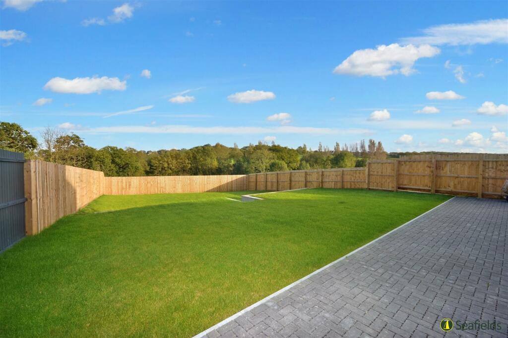 Garden2.jpg