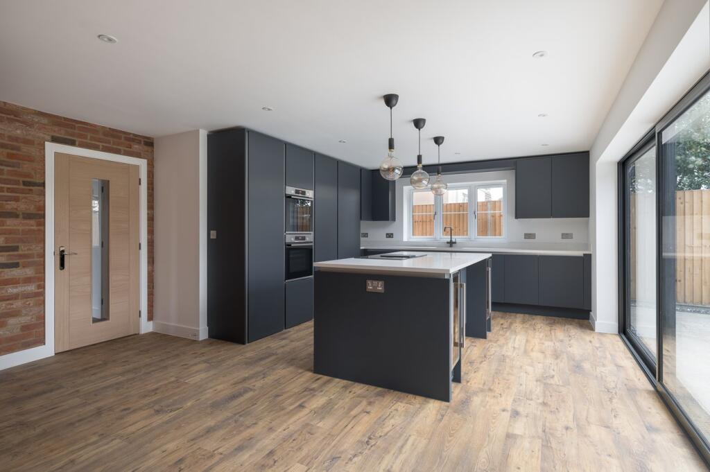 Kitchen/Breakfast Room