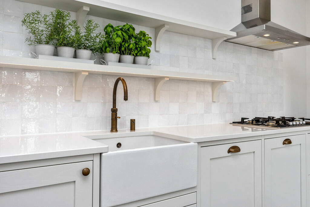 (06) Trafalgar Ga...