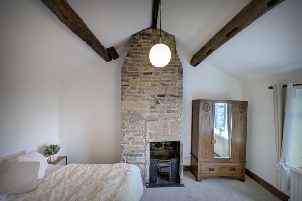 Winter Hill EweMove Brighouse Southowram (18)