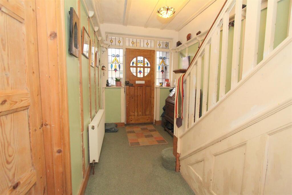 hall b.JPG