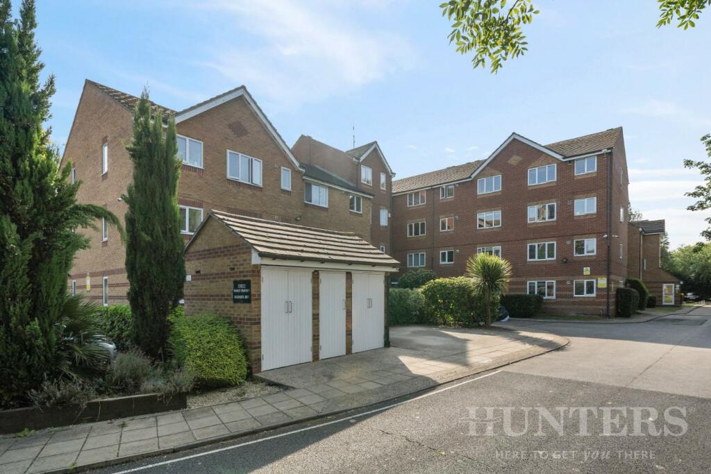 75 Bream Close N17 9DG-9.jpg