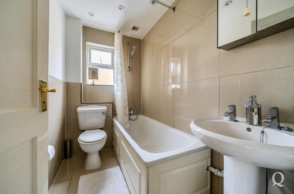 c7f828b5-4c87-44f...