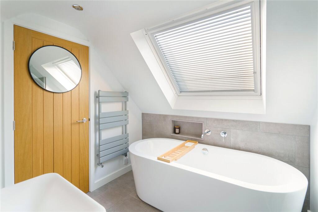 Bedroom One En Suite