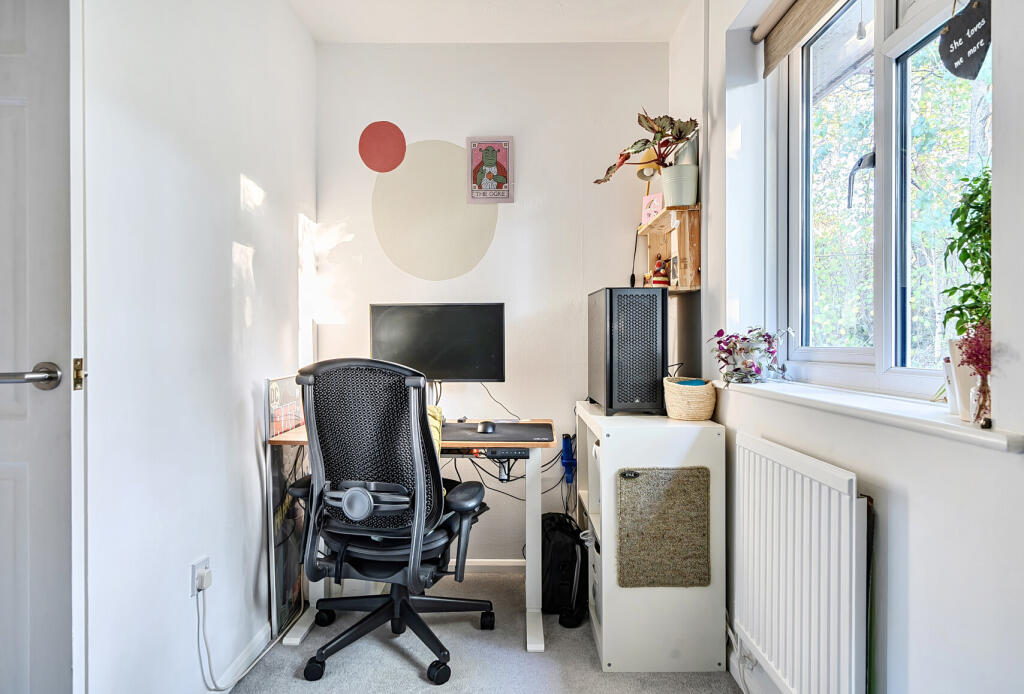 1384549-18-6925cf...