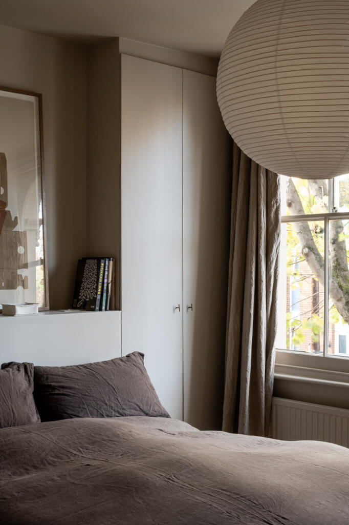 270397 - 20221123-atypical_ARBERY-RD-58_HI_RES.JPG