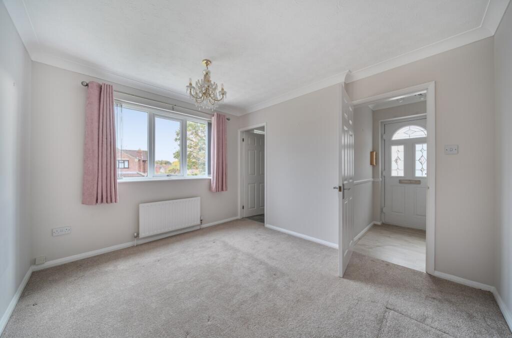 1372042-6-68f7a3707c3e0