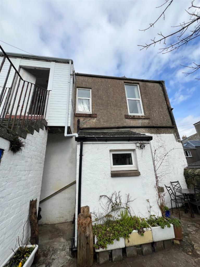 Entrance Porch