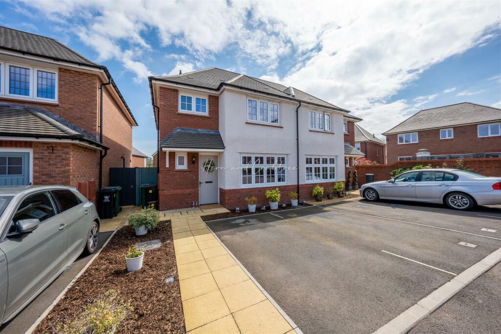 Heol Nant Glandulas, Lisvane, HernCrabtree (4).jpg