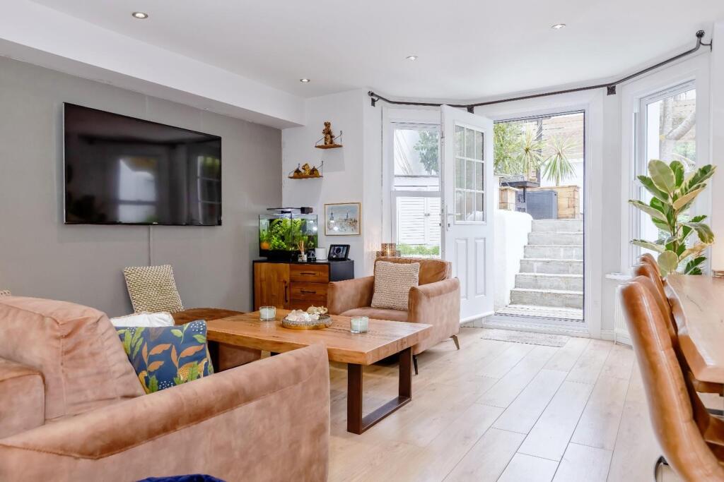 Denmark villas_3.jpg