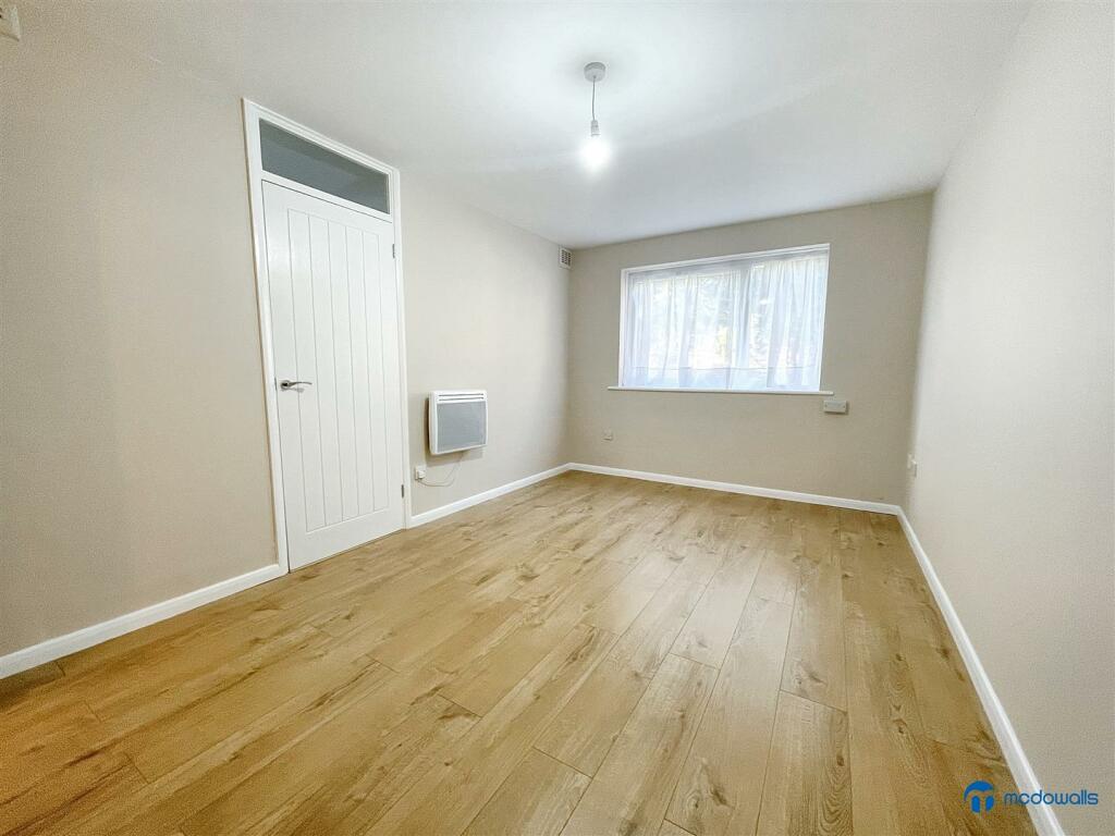 GFF_231GurneyClose_IG11 (2).jpg