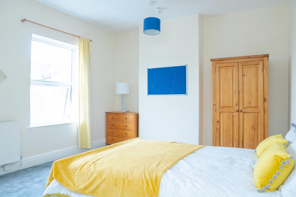 Room 4