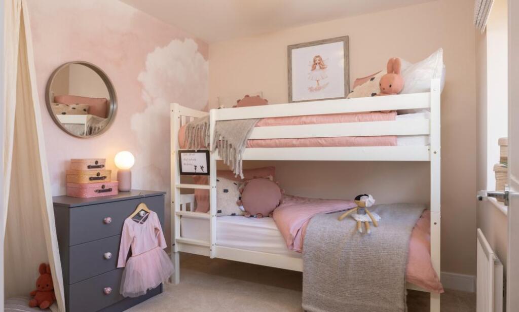 Bedroom Herringbone.jpg