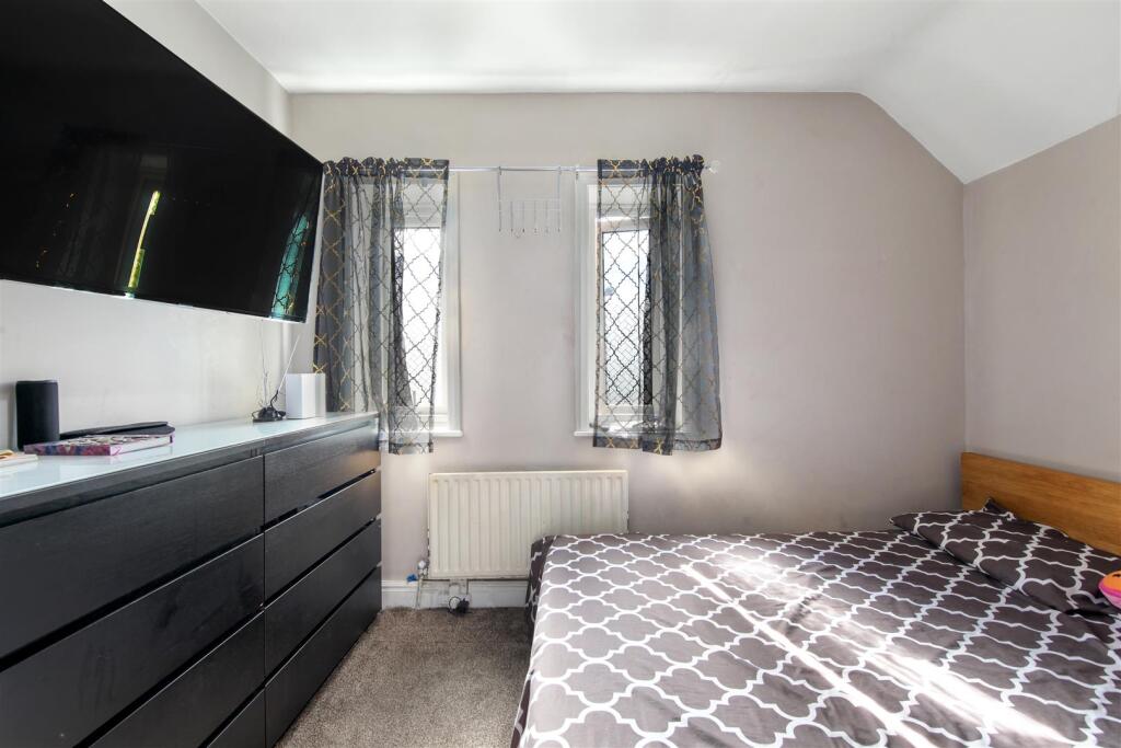 King Alfred Avenue - 7ltXgv794vSL79C5RrAk.jpg