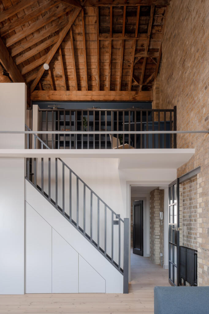 313710 - 719 Alaska Buildings, London SE1 - hig...