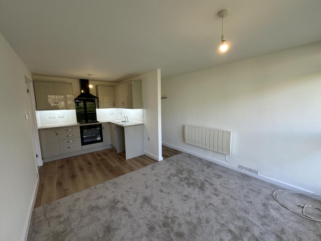 Lounge kitchen