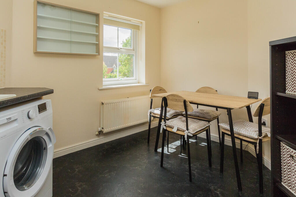 Kitchen/Dining Ro...