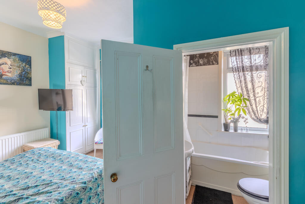 6 Grove Street (12 of 16)