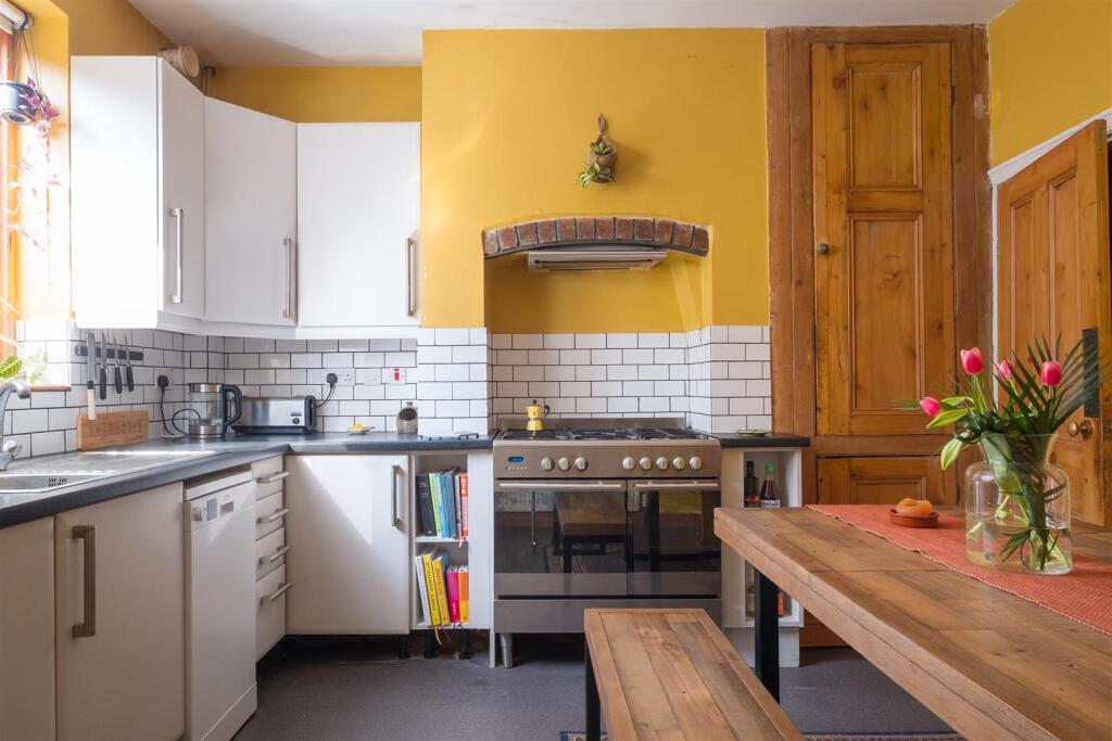 untitled (12 of 23).jpg