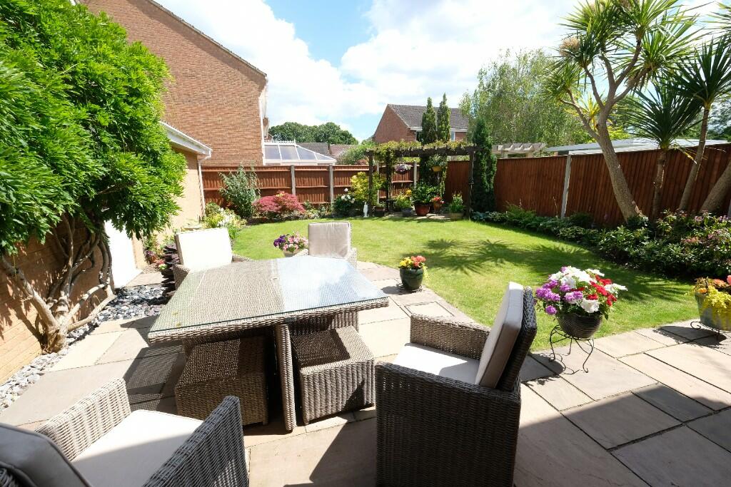 GARDEN